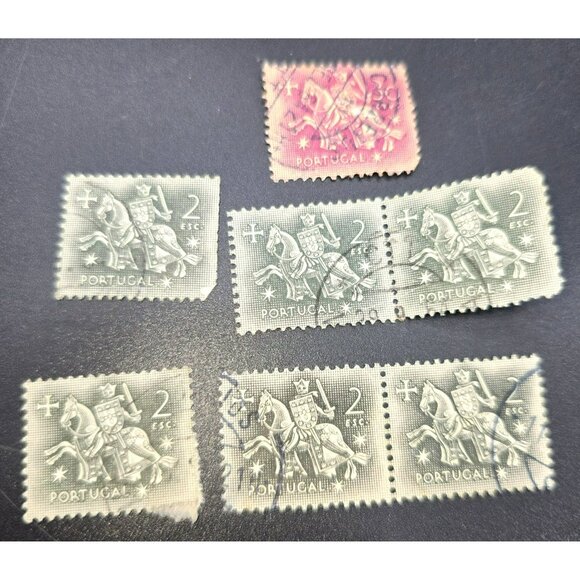 Portugal Vintage Postage Stamps Lot Of 7 Knight & Horse Design LI3051 - Picture 2 of 3